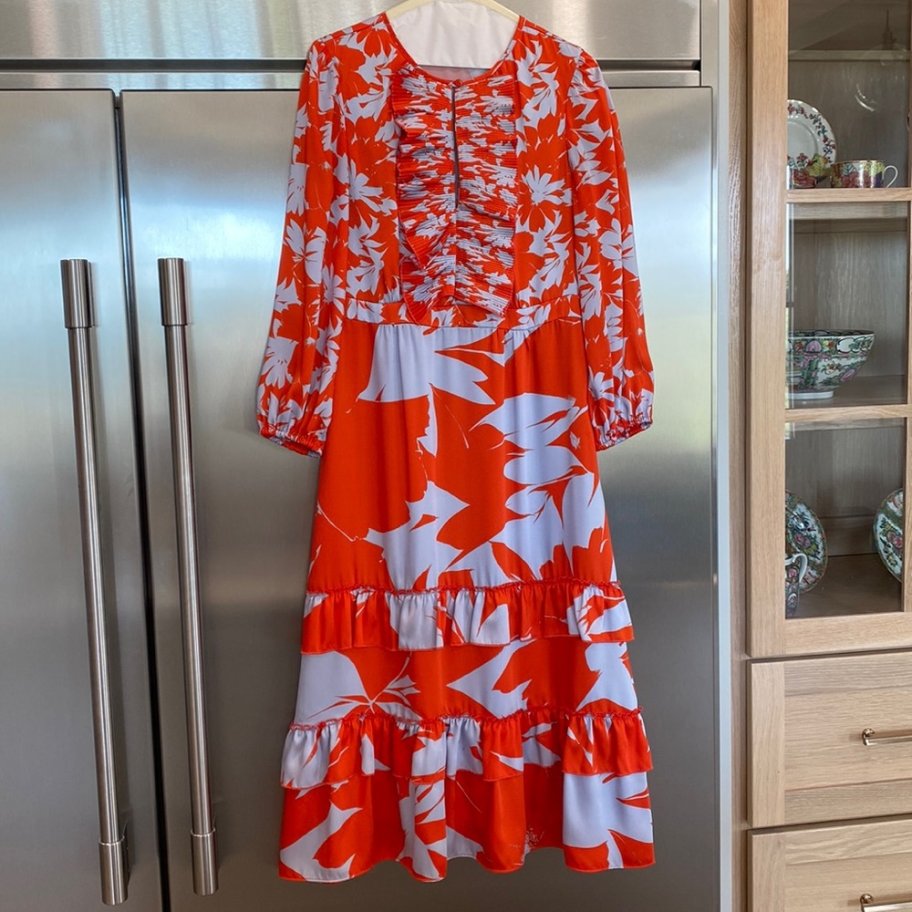 GORGEOUS J. Crew Dress with Pleated Ruffles at Keyhole Neck Opening
